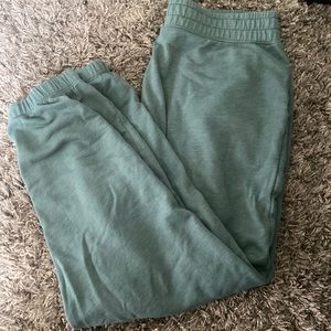 american eagle sweatpants